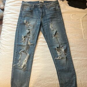 Altar’d state ripped jeans